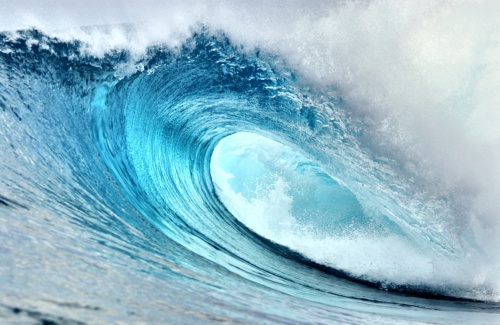 Photo de vague gros plan tube eau bleue